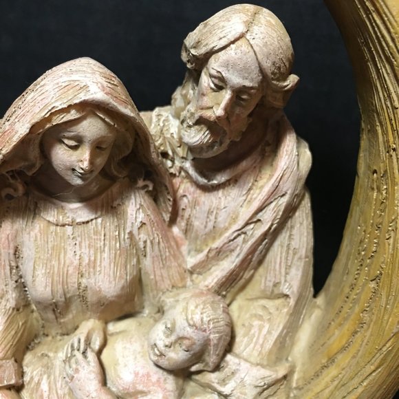 Retired Burton & Burton Holy Family Nativity - Picture 4 of 15